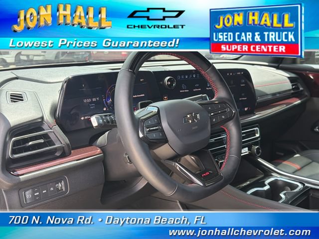 Used 2025 Chevrolet Traverse RS AWD/4WD image 25