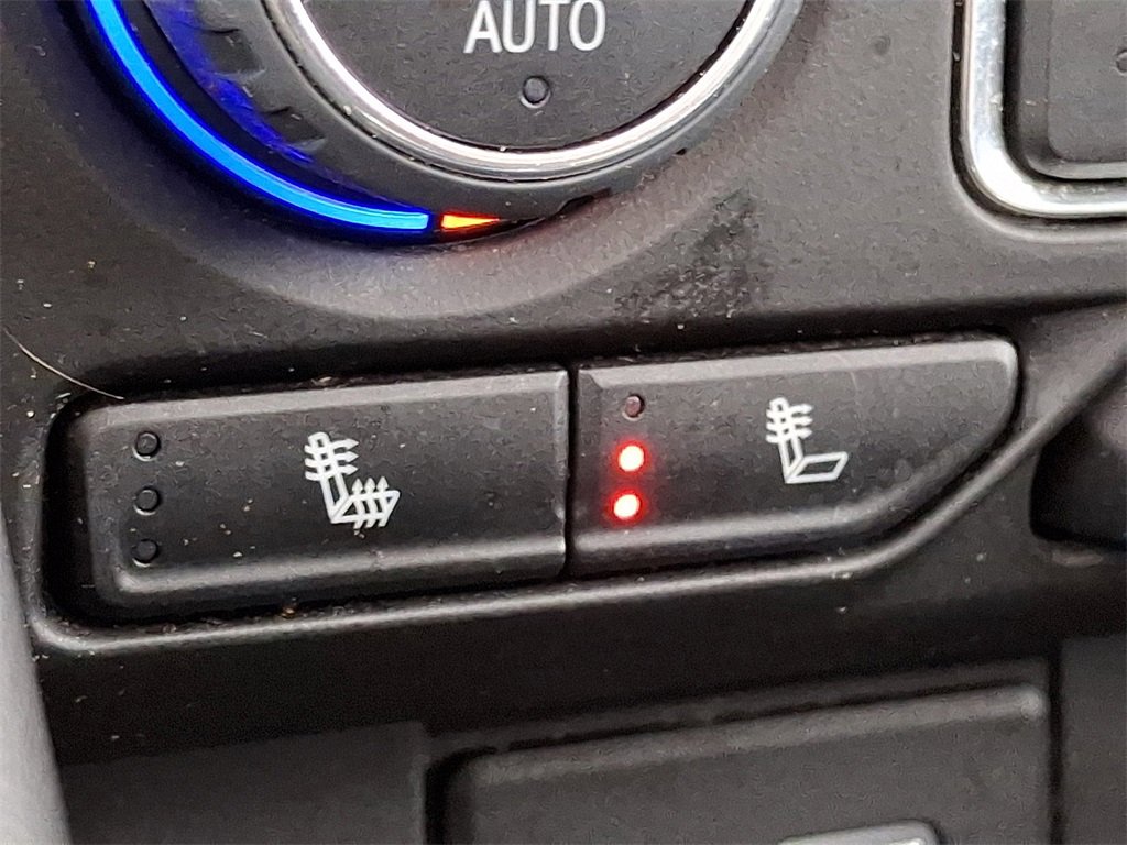 Used 2021 Chevrolet Tahoe Z71 image 25