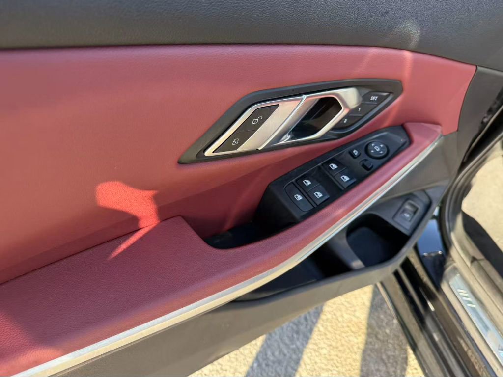 Used 2022 BMW M340i xDrive w/ Premium Package image 10