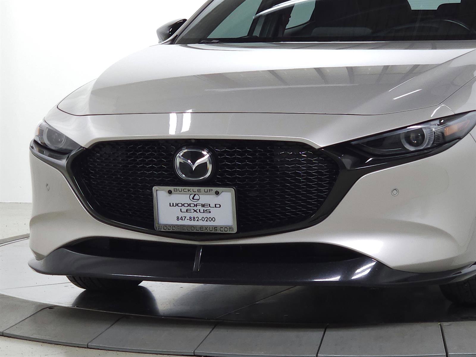 Used 2023 MAZDA MAZDA3 Hatchback w/Premium Plus Pkg AWD/4WD image 3