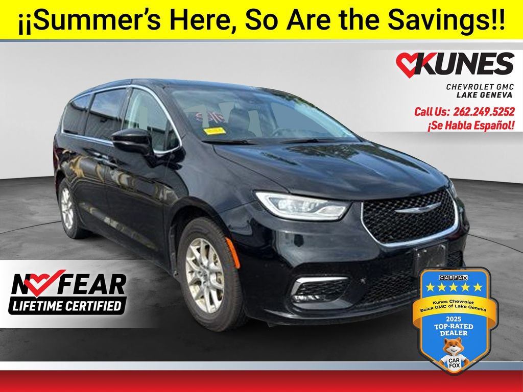 Used 2024 Chrysler Pacifica Touring-L