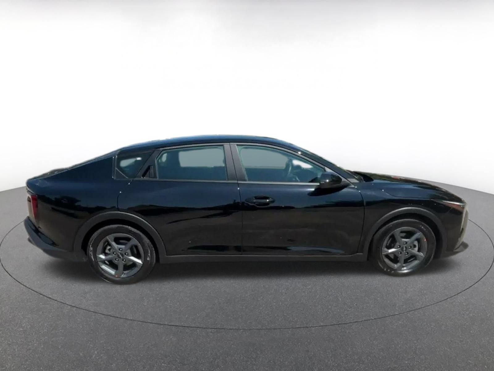 Used 2026 Kia K4 FWD image 15