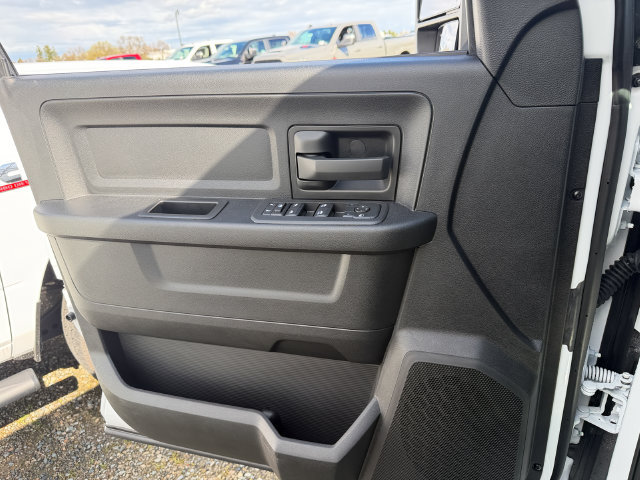 New 2026 RAM 3500 Tradesman AWD/4WD image 17