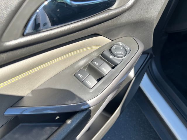 Used 2024 Chevrolet Trax ACTIV w/ Sunroof Package FWD image 14