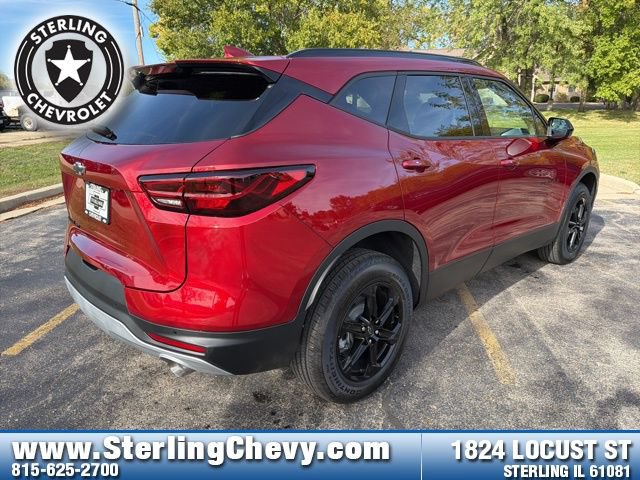 New 2025 Chevrolet Blazer LT w/ Midnight/Sport Edition AWD/4WD image 5