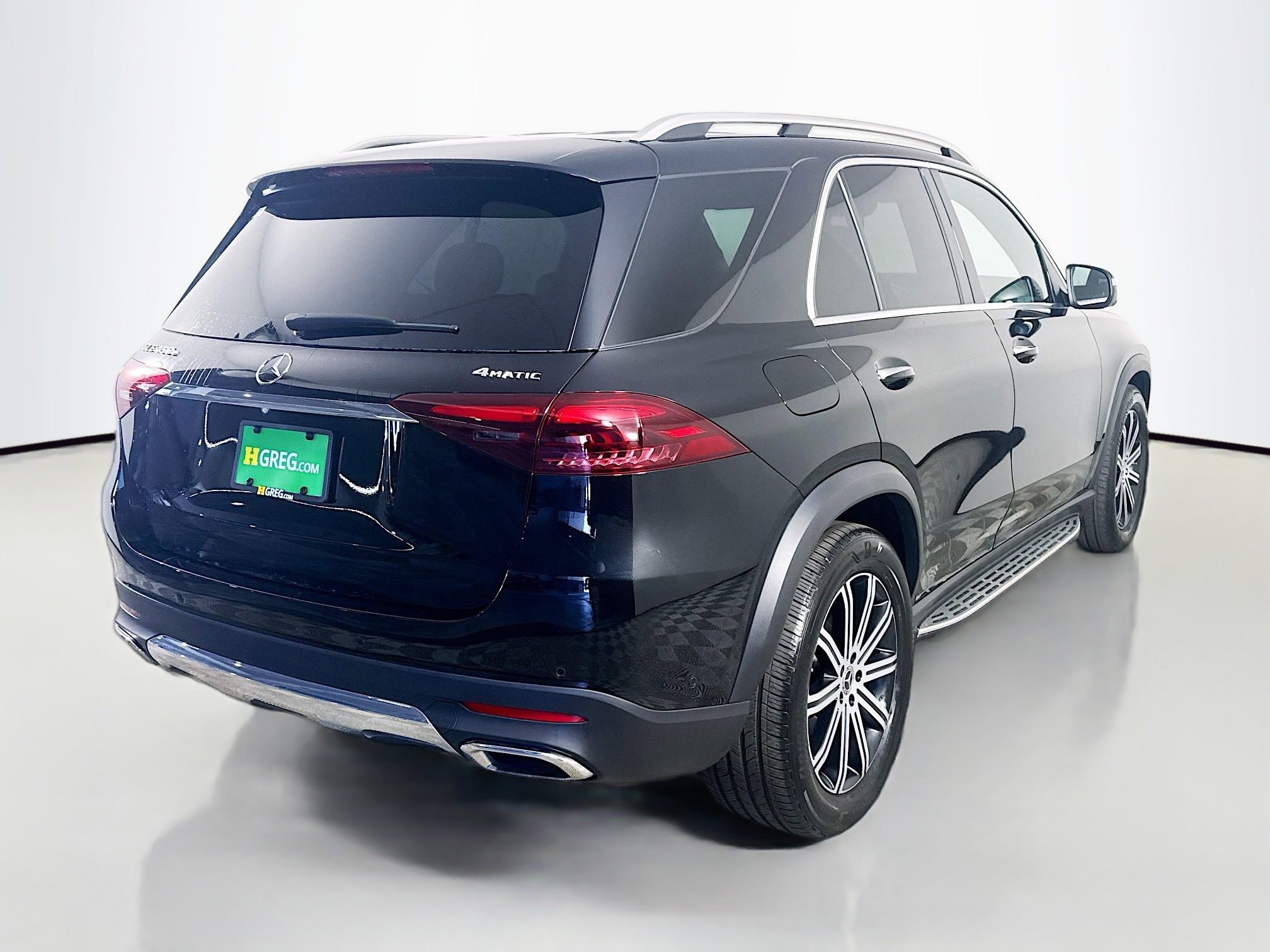 Used 2025 Mercedes-Benz GLE 450e 4MATIC image 10