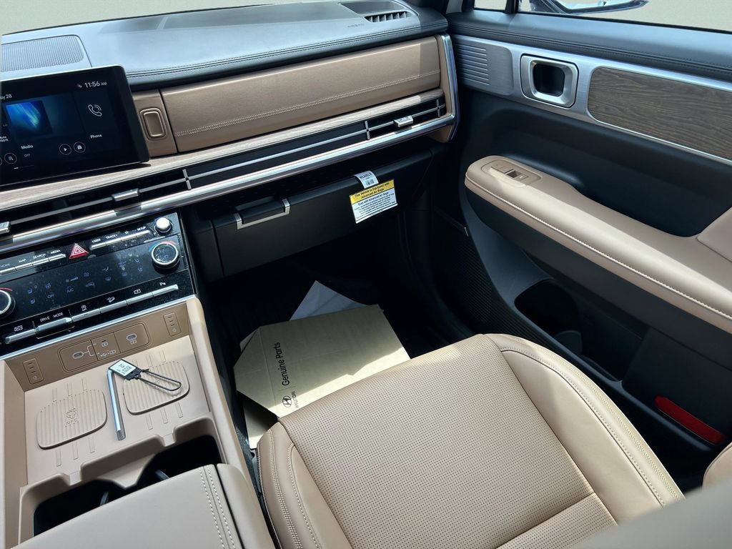 New 2026 Hyundai Santa Fe Calligraphy FWD image 19