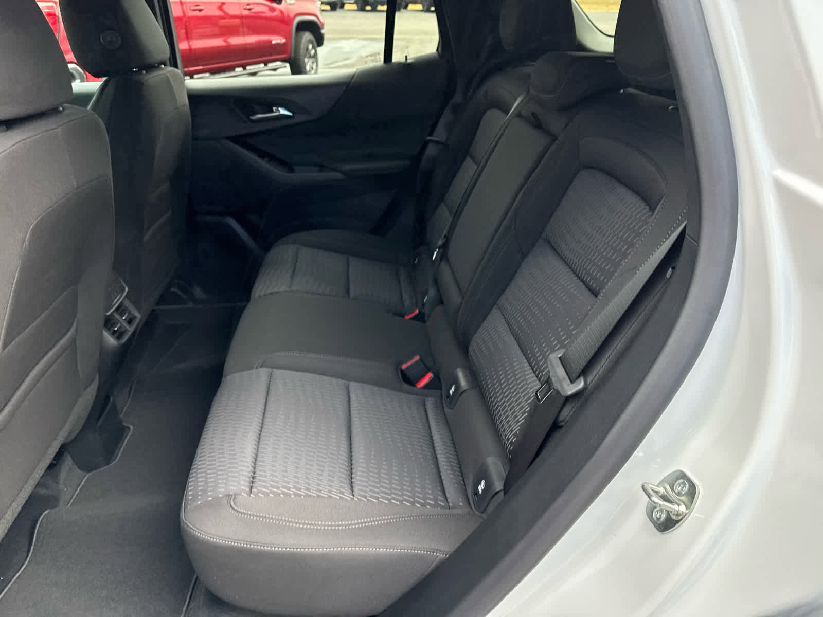 New 2026 Chevrolet Equinox LT w/ Safety and Technology Package image 15