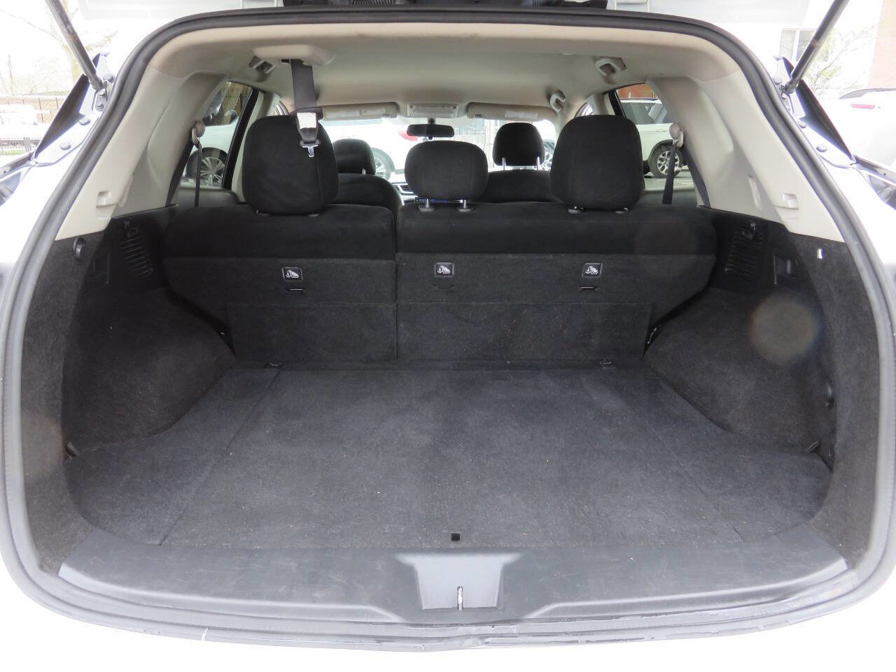 Used 2017 Nissan Murano S AWD/4WD image 26