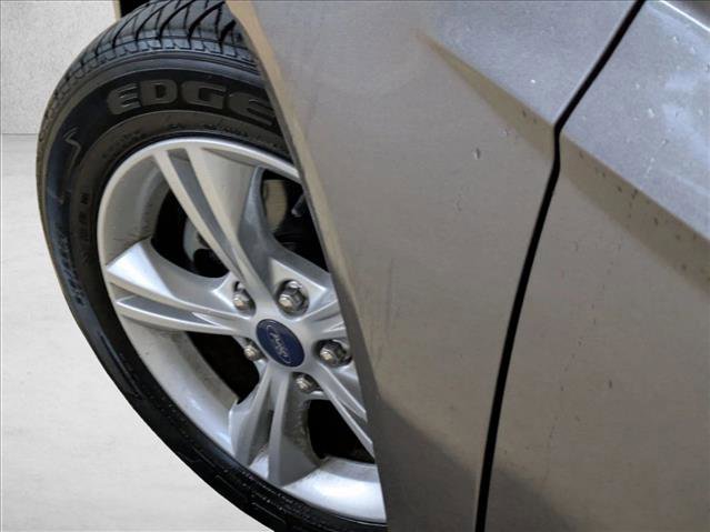 Used 2014 Ford Focus SE image 10