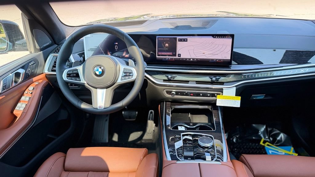 New 2027 BMW X7 xDrive40i w/ M Sport Package AWD/4WD image 12