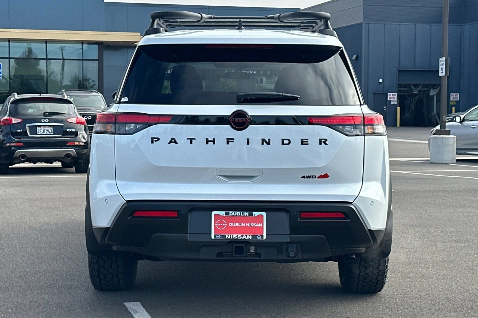 New 2026 Nissan Pathfinder Rock Creek w/ Rock Creek Premium Package AWD/4WD image 5