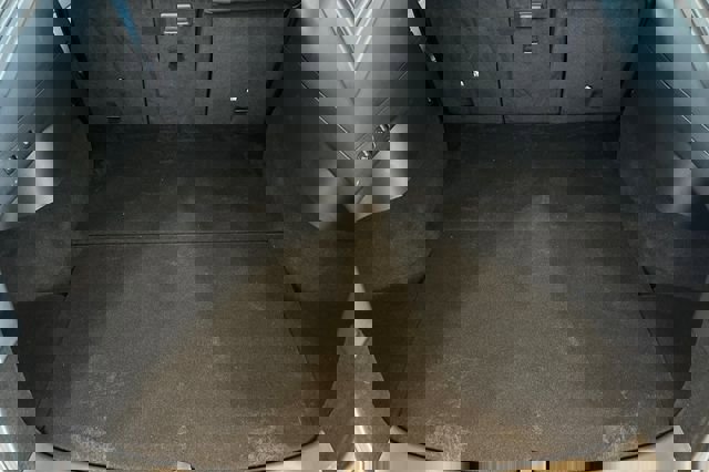 Used 2022 Tesla Model Y Performance image 17