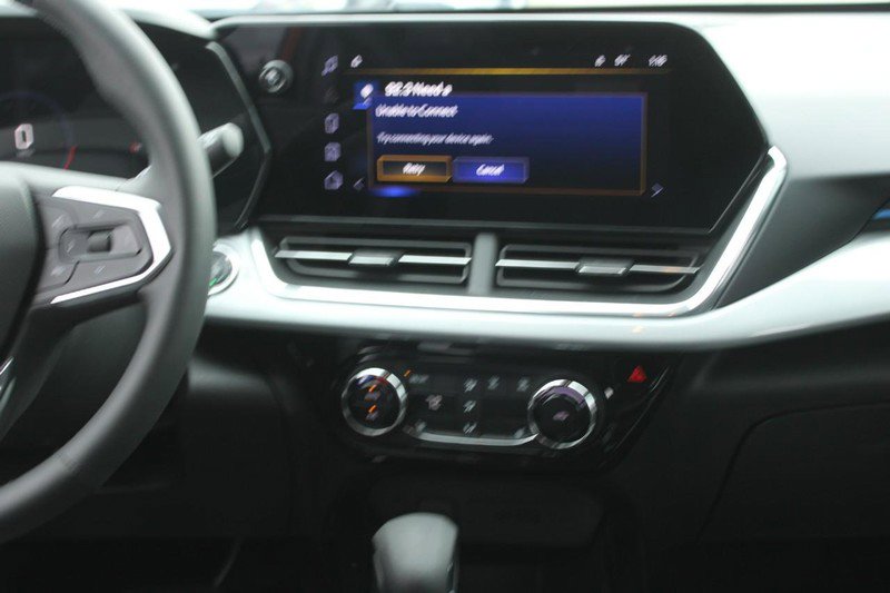 Certified 2024 Chevrolet Trax LT w/ Driver Confidence Package image 16