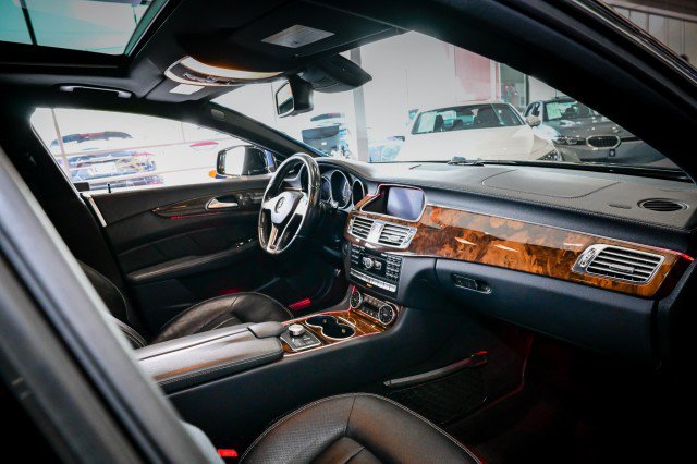 Used 2013 Mercedes-Benz CLS 550 4MATIC image 23