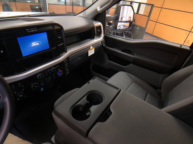 New 2026 Ford F250 XL AWD/4WD image 19