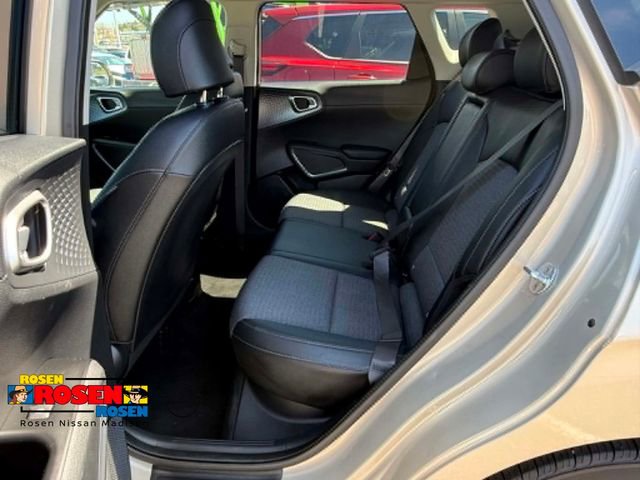 Used 2020 Kia Soul EX FWD image 29