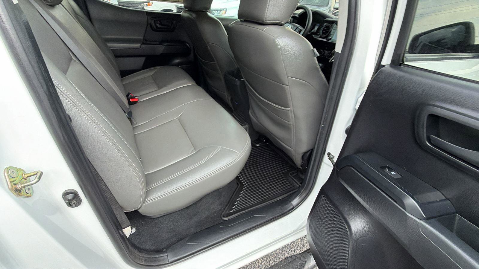 Used 2020 Toyota Tacoma SR AWD/4WD image 21