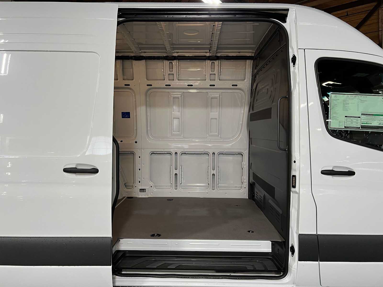 Used 2026 Mercedes-Benz Sprinter 2500 image 54