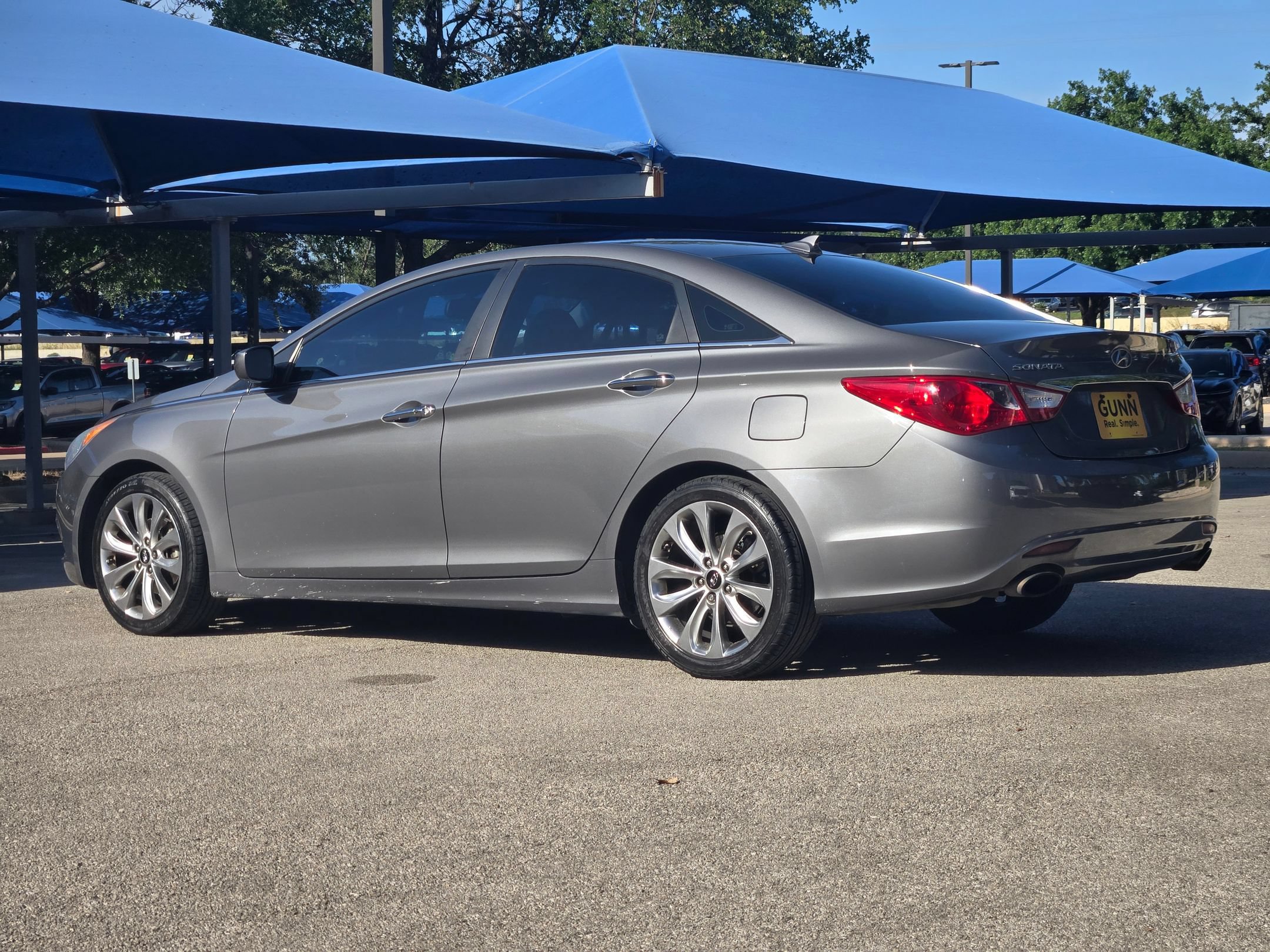 Used 2013 Hyundai Sonata SE FWD image 5