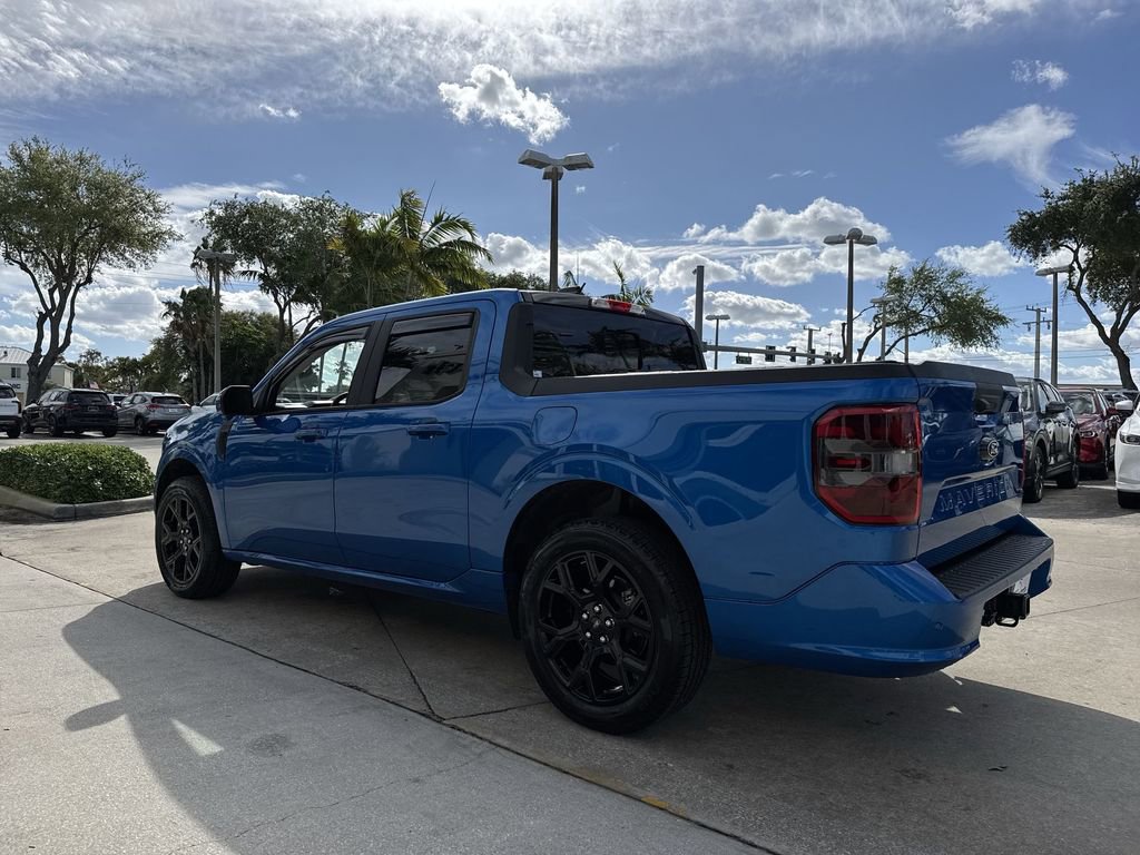 Used 2025 Ford Maverick Lobo image 26