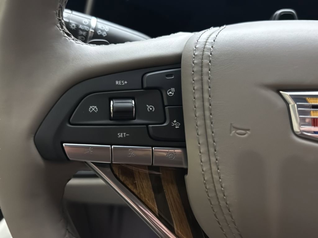 Used 2024 Cadillac Escalade Sport Platinum AWD/4WD image 34
