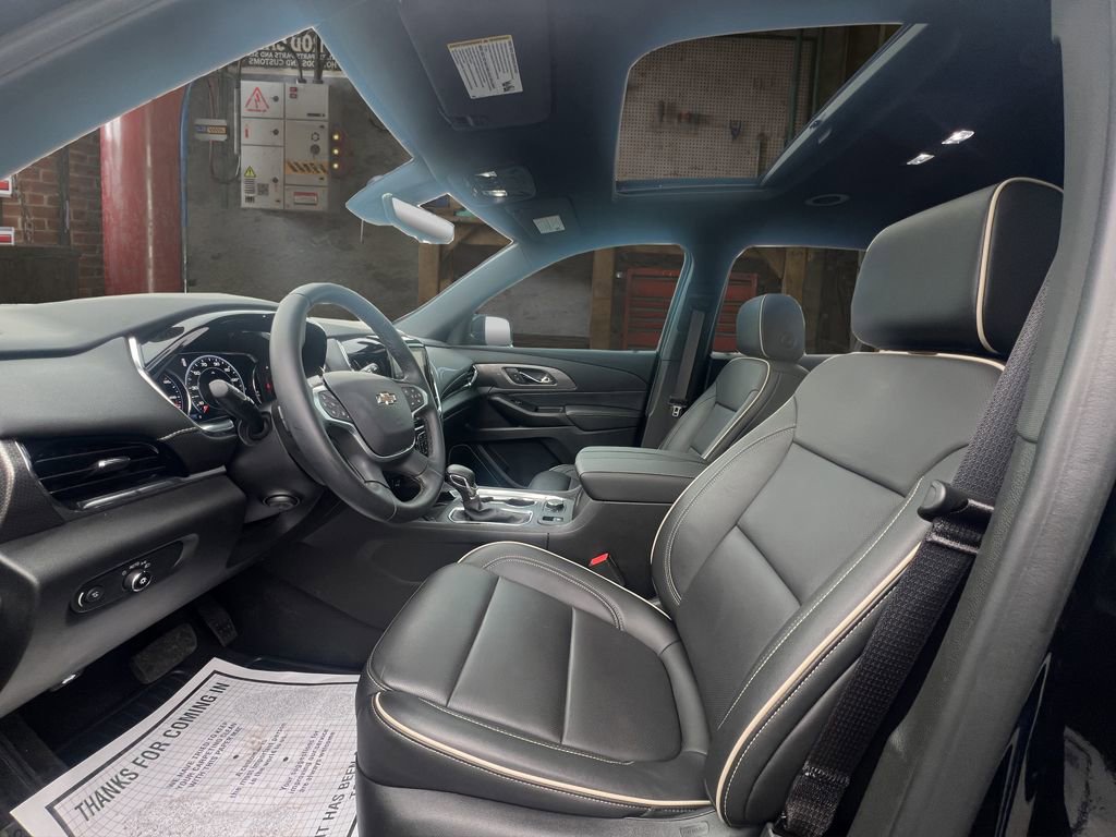 Certified 2023 Chevrolet Traverse Premier image 13