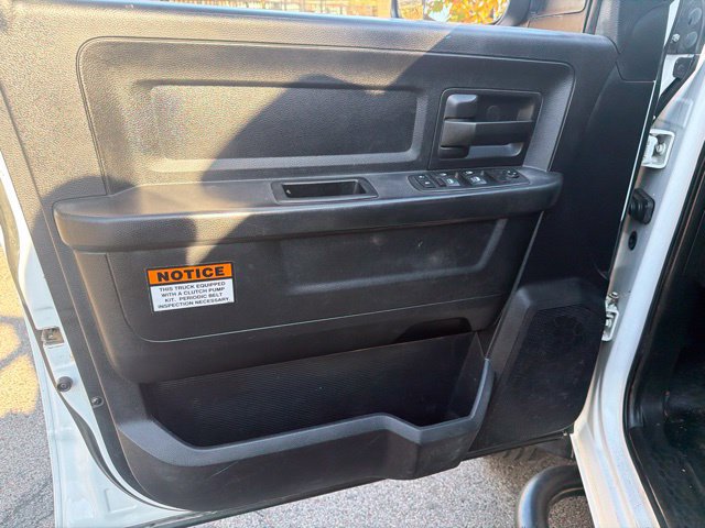 Used 2016 RAM 5500 Tradesman RWD image 10