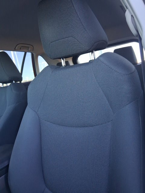 Used 2019 Toyota RAV4 LE FWD image 12