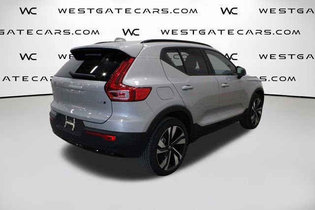 Used 2025 Volvo XC40 B5 Plus image 50