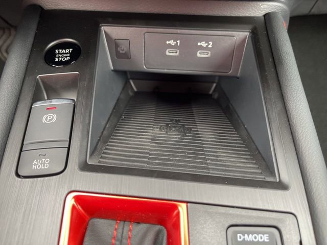 New 2025 Nissan Kicks SR image 25