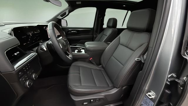 Used 2026 Chevrolet Tahoe RST w/ Comfort Package AWD/4WD image 18