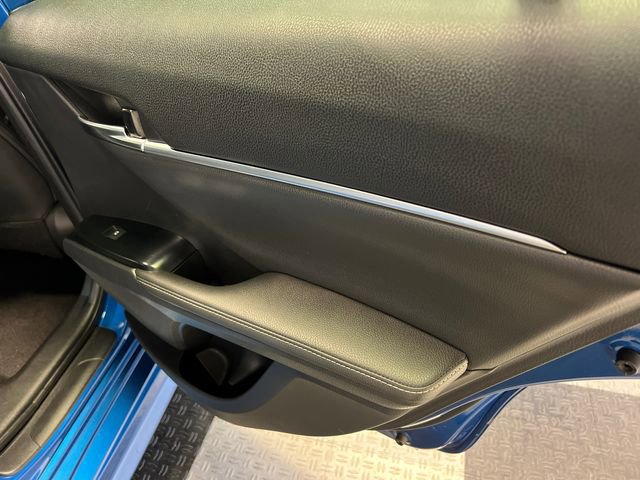 Used 2019 Toyota Camry XSE image 13