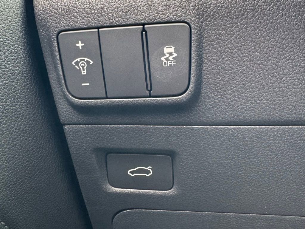 New 2025 Kia K5 EX image 28