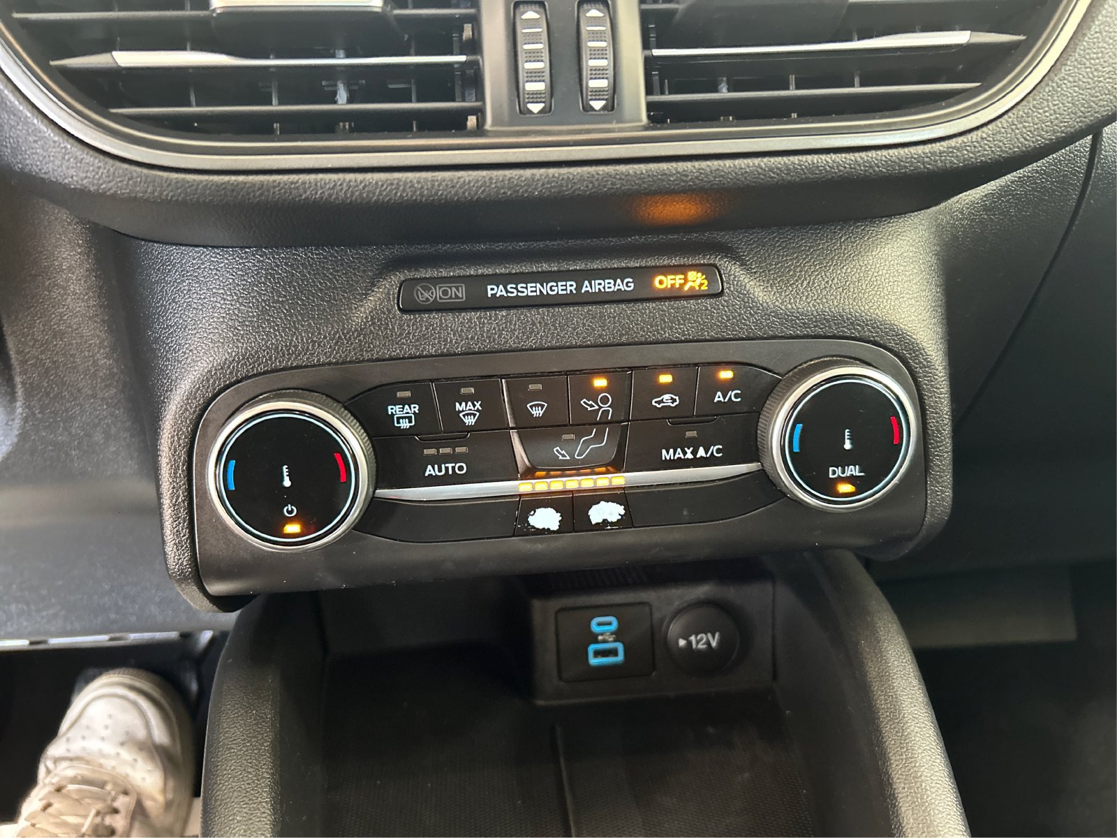 Used 2023 Ford Escape Active FWD image 27