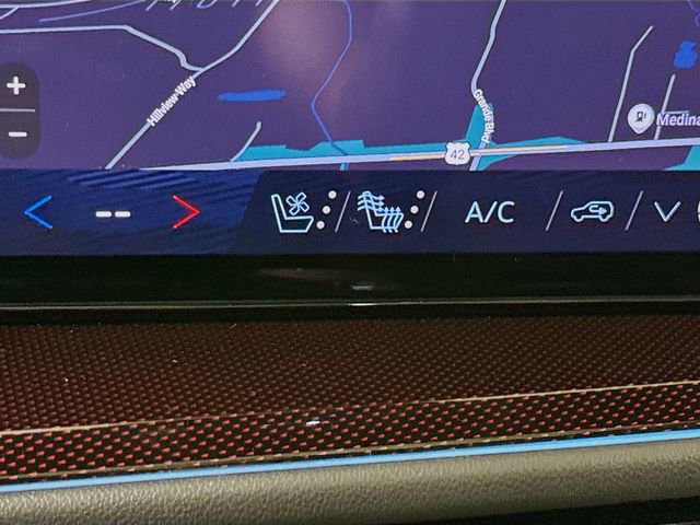 New 2026 Chevrolet Traverse RS image 21