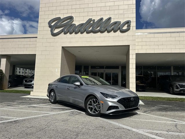 Used 2023 Hyundai Sonata SEL w/ Convenience Package