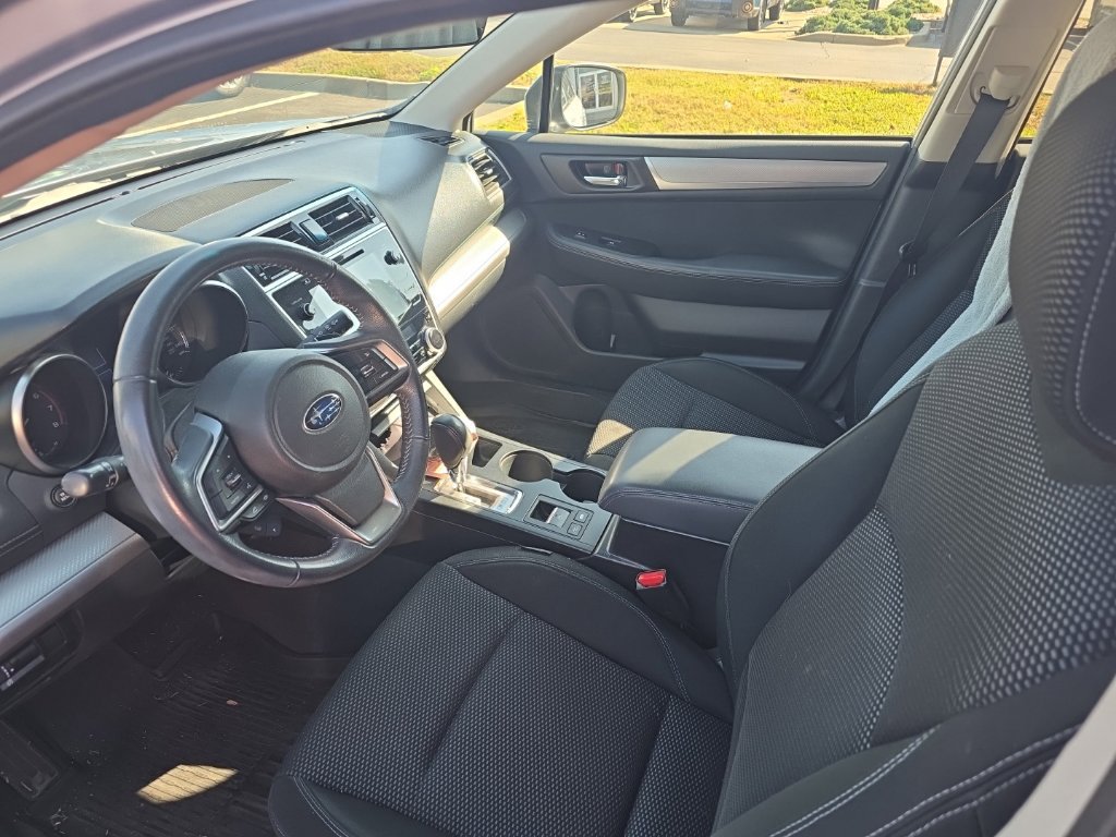 Used 2018 Subaru Outback 2.5i Premium AWD/4WD image 11