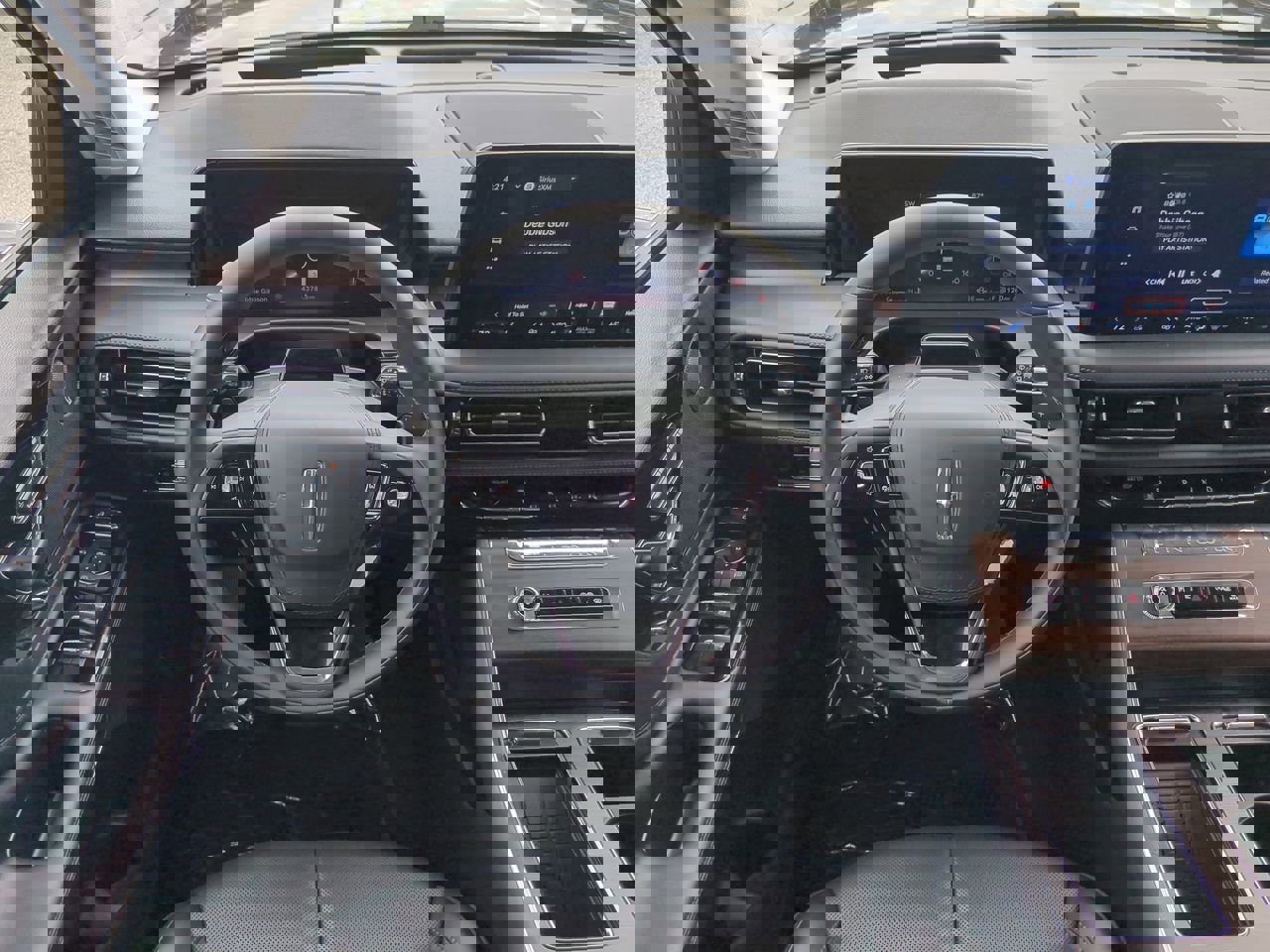 Certified 2025 Lincoln Aviator Reserve w/ Illumination Package image 16