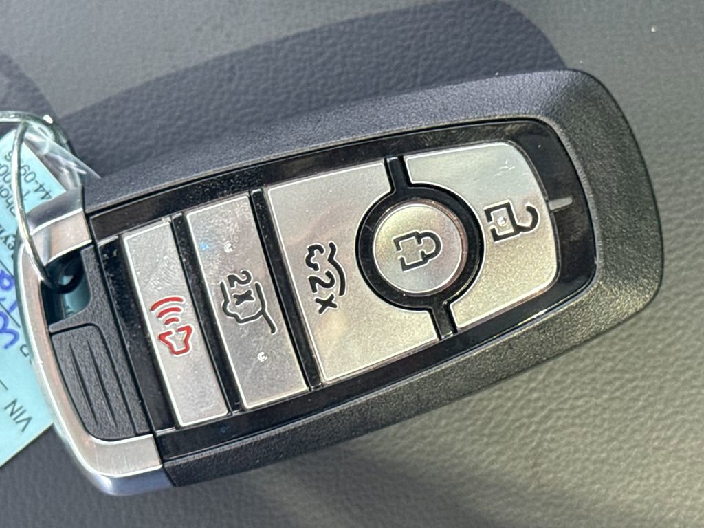 Used 2025 Ford Mustang Mach-E Premium image 32