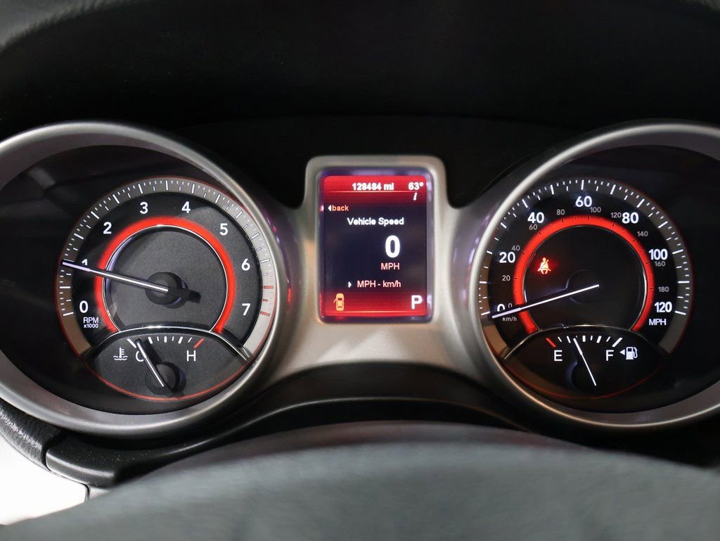 Used 2011 Dodge Journey Mainstreet w/ Flexible Seating Group image 38