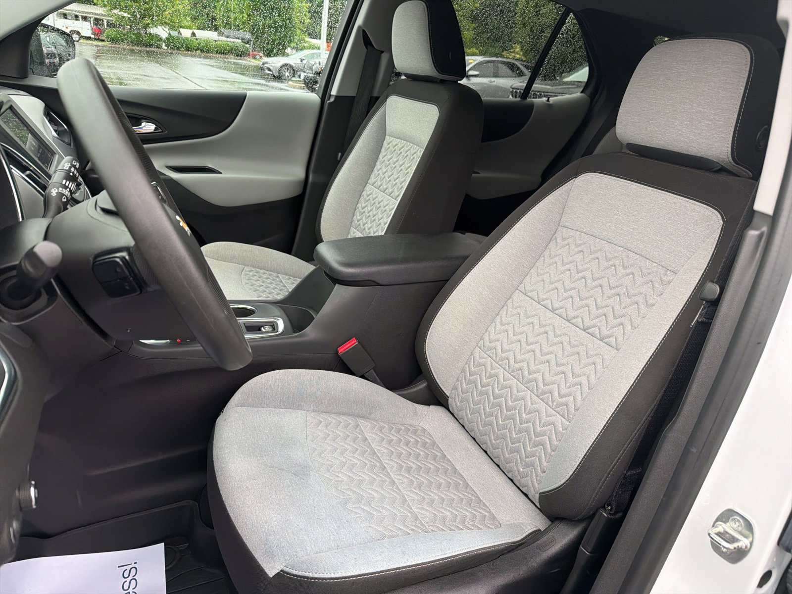 Used 2024 Chevrolet Equinox LS w/ LS Convenience Package AWD/4WD image 23