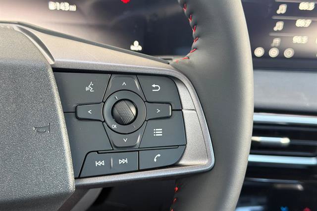 New 2027 Nissan Sentra SR w/ Floor Mat Package FWD image 26