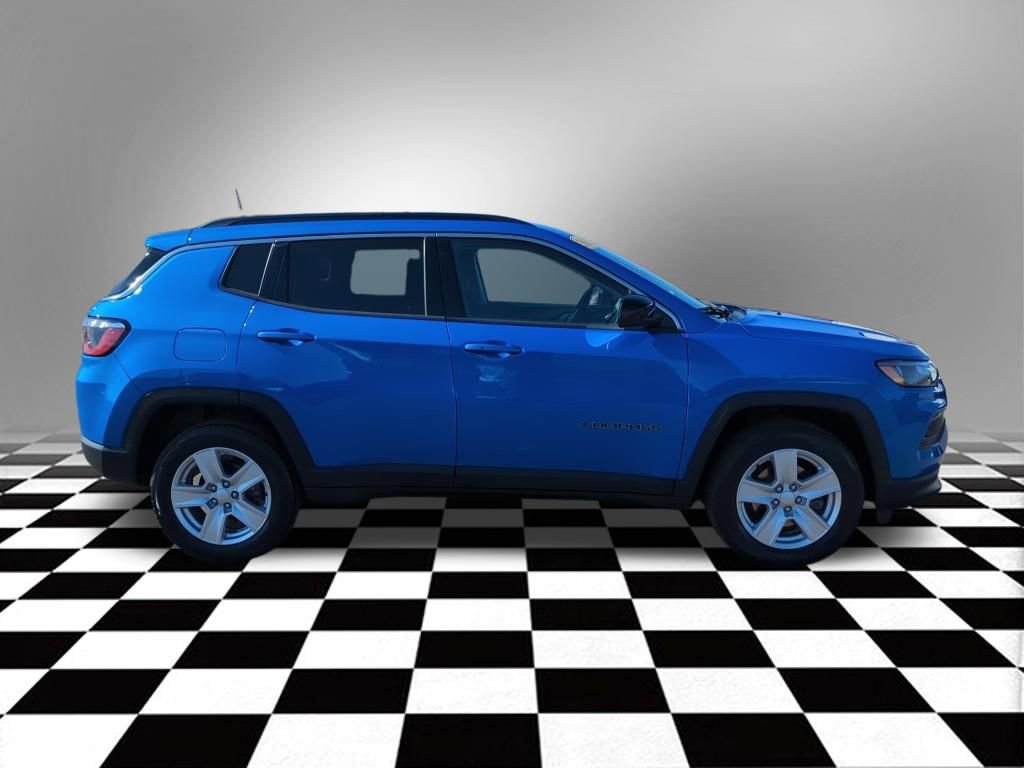 Used 2022 Jeep Compass Latitude w/ Convenience Group image 9