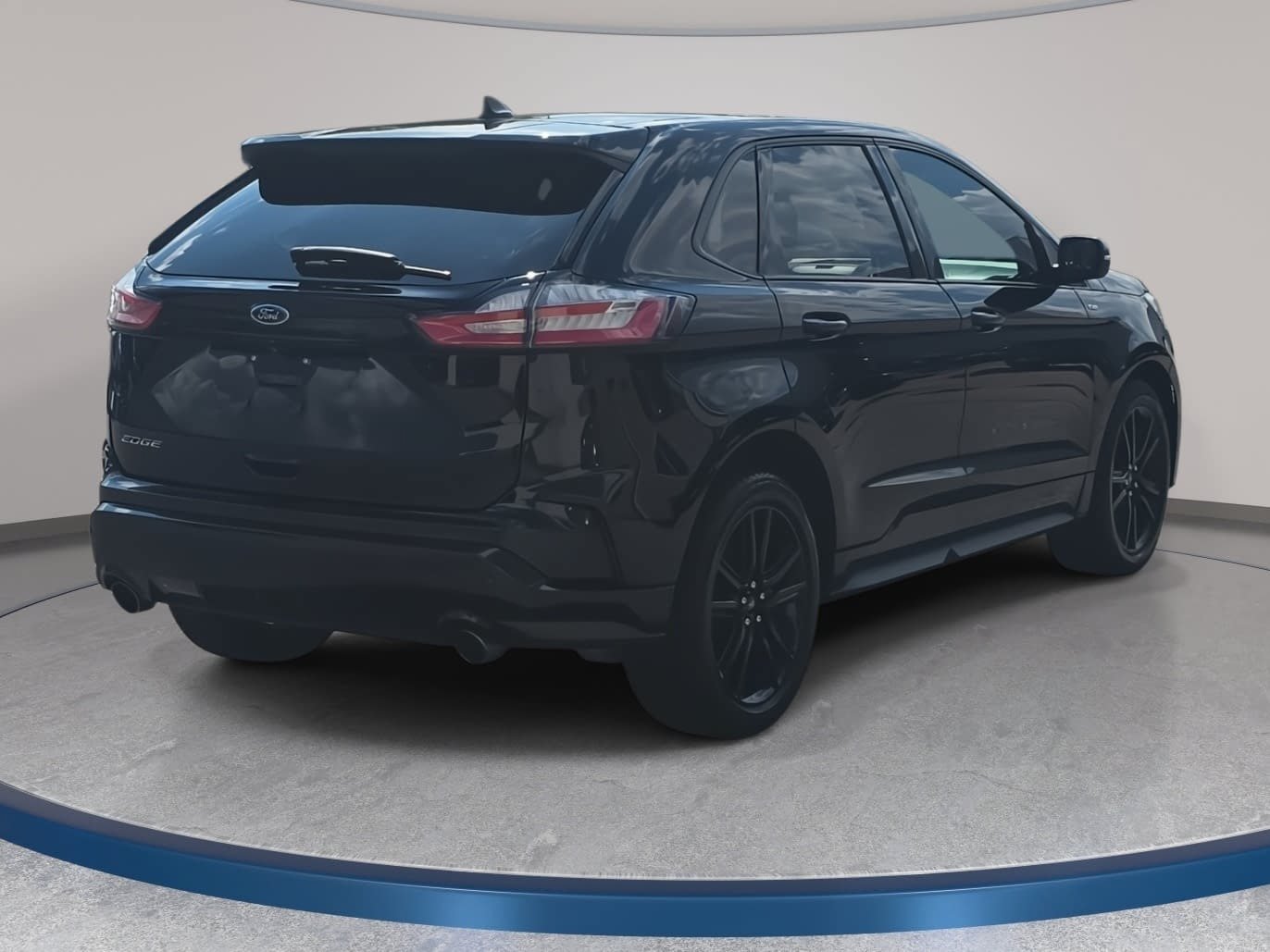 Used 2020 Ford Edge ST-Line FWD image 5