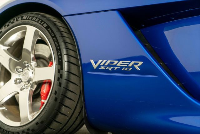 Used 2010 Dodge Viper SRT-10 w/ Protection Group RWD image 31