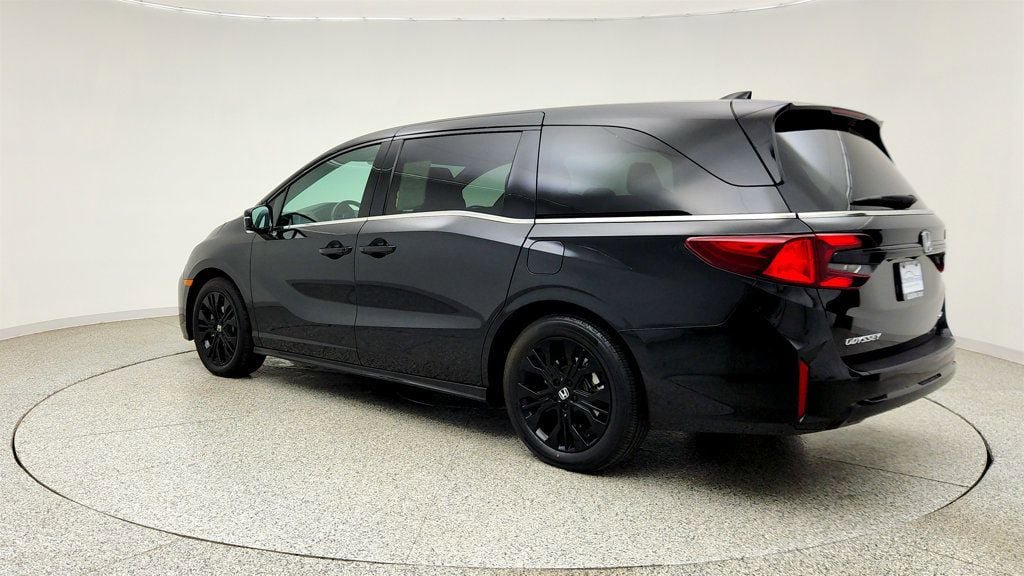 Used 2025 Honda Odyssey Sport-L image 7