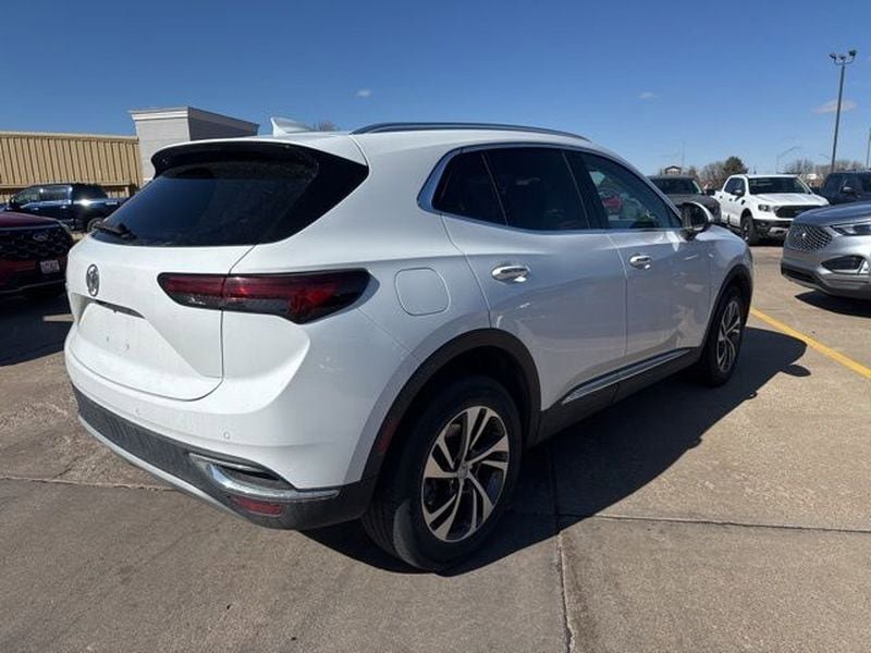 Used 2023 Buick Envision Essence AWD/4WD image 4