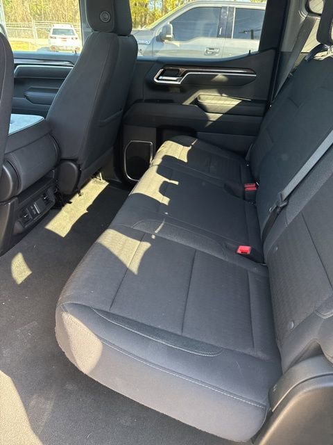 Used 2025 Chevrolet Silverado 1500 LT image 12