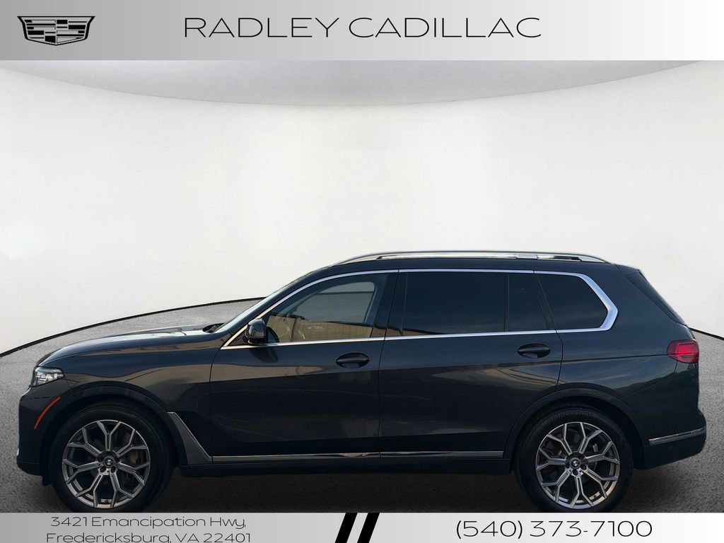 Used 2021 BMW X7 xDrive40i w/ Executive Package image 18